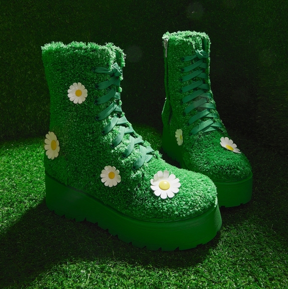 It's always Greener Combat Boots - Picture 10 of 11